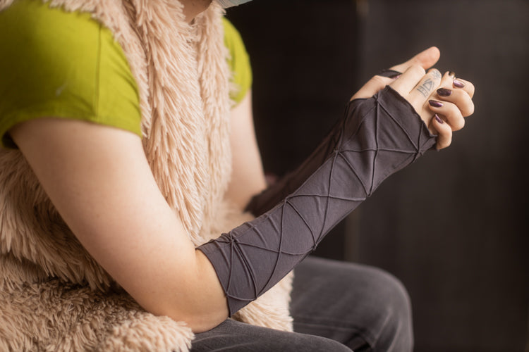 Textured Arm Warmers