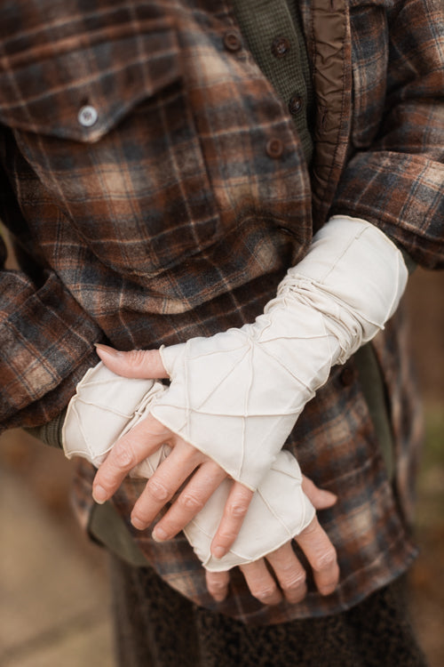 Textured Arm Warmers - Cream