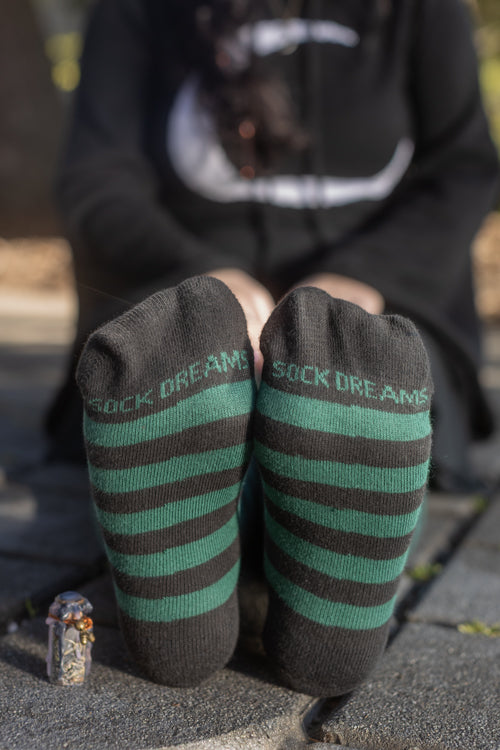 Longer Faery Stripes Extraordinary Thigh High Socks - Black & Forest