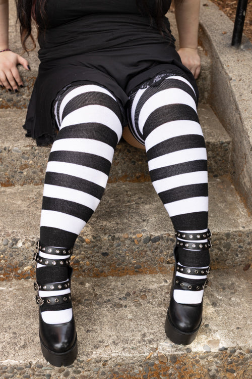 Longer Extraordinary Programming Socks - Black & White