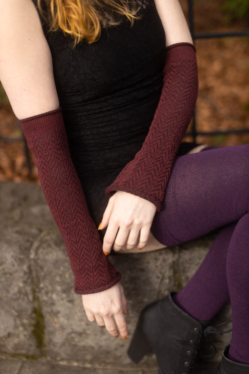 Chevron Sleeves - dark red and black