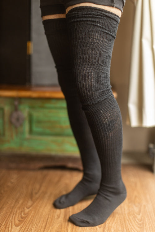 Larger Footed Long Cuffable Scrunchable Socks - Black