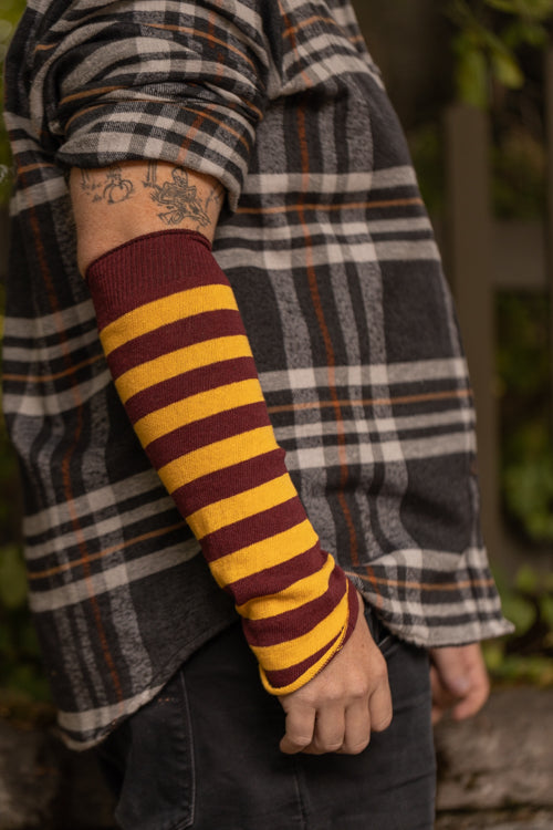 M Sleeves - Dark Red & Gold