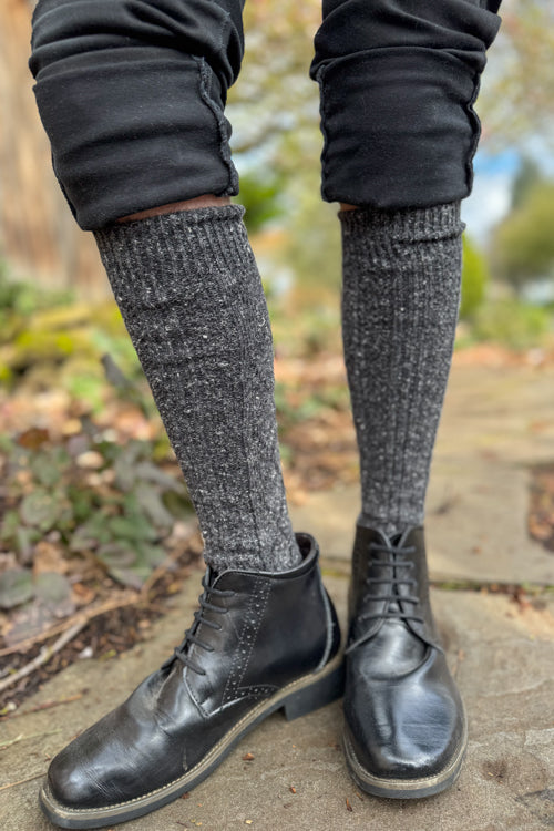 Tweed Knit Diamond Rib Socks - Charcoal