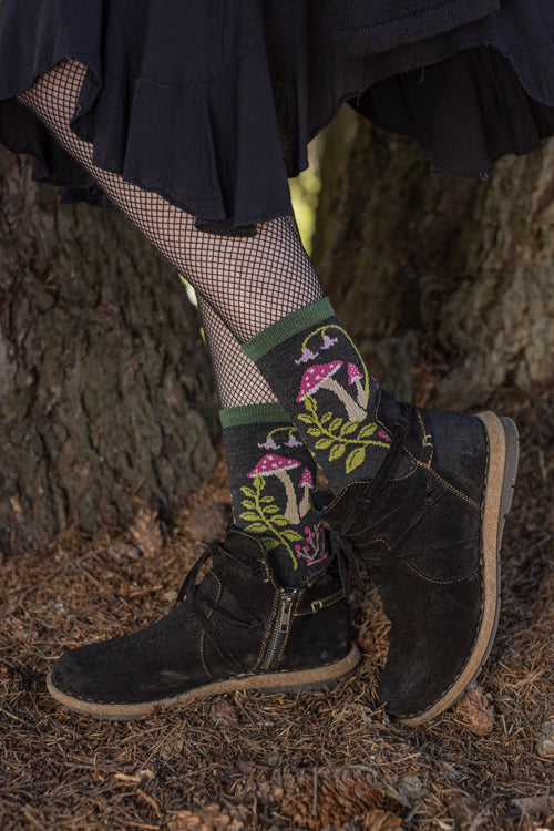 Mellow Mushrooms Wool Micro Crew