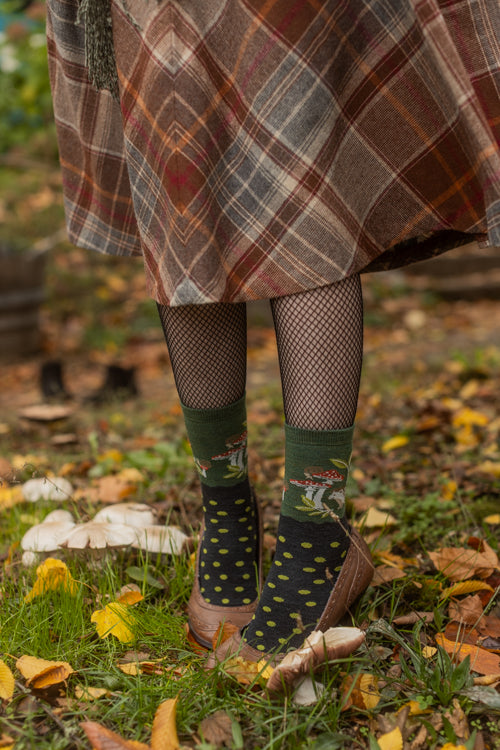 Hedgehog Wild Life Wool Crew