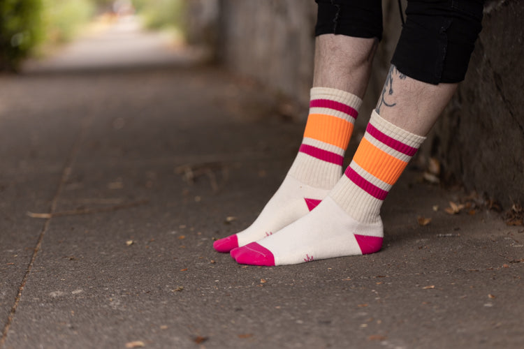 Cindy Fuchsia Retro Gym Crew Socks