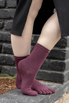 Basic Wool Liner Crew Toe Socks - Burgundy