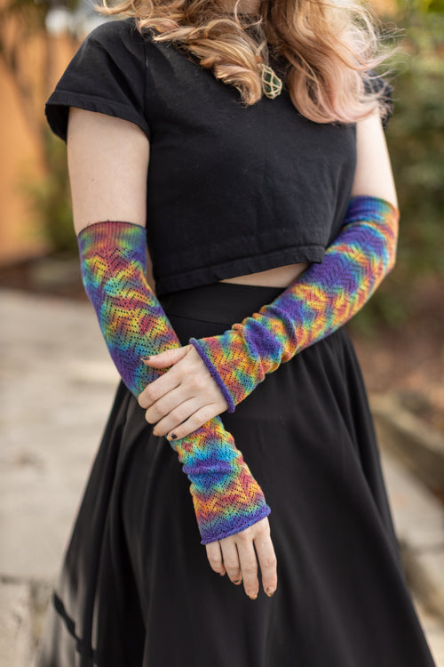 Tie Dye Chevron Sleeves - Classic tie Dye Crinkle