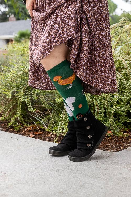 Are You Chicken Me Out? Knee High