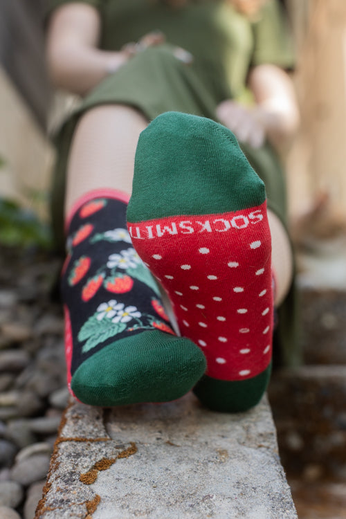 Strawberry Threads Mini Crew