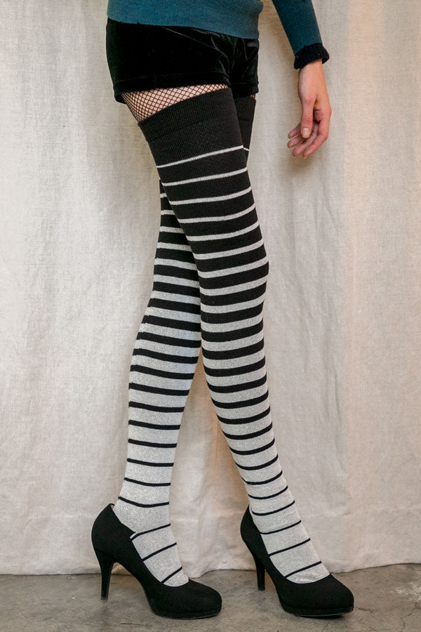 XL Foot Longer Gradient Striped Extraordinary Socks - Black/Sweet Cream