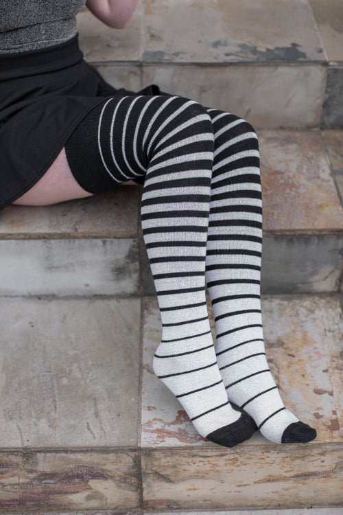 Longer Gradient Stripes Extraordinary Tube Socks - Black and White