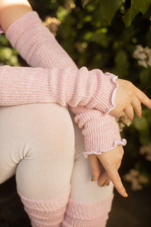 Marled Scrunchable Arm Warmer – Sock Dreams Marled Scrunchable Arm Warmer – Sock Dreams