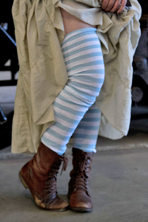 M Stripes Thigh High Socks - White/Light Blue