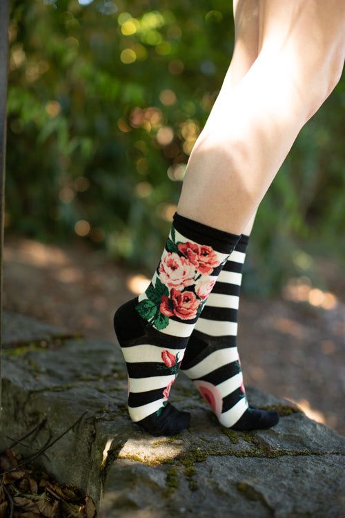 Romantic Rose Crew