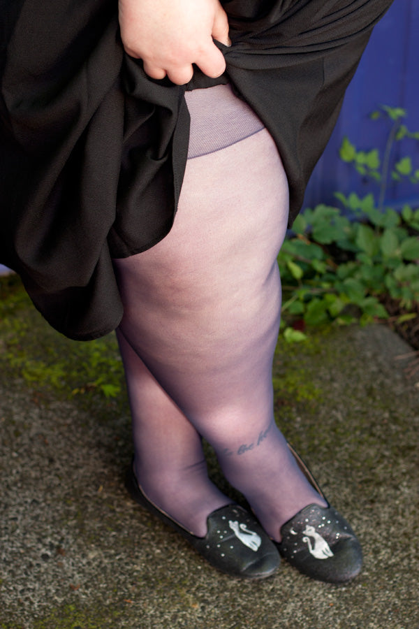 Plus size 20 denier tights with Lycra stretch – The Big Bloomers Company