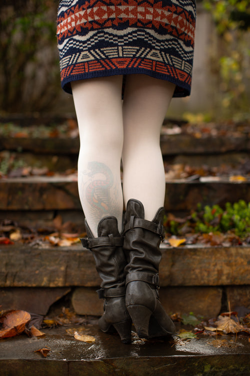 Checkered Over The Knee – Sock Dreams