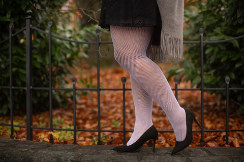 Plus Size Fishnet Seamless Pantyhose – Sock Dreams