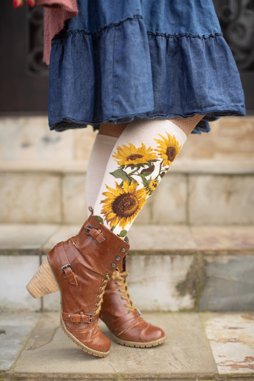 Sunflower Knee High - Heather Cream