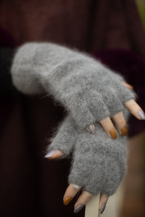 Orkney Angora Thermal Fingerless Gloves - Grey - Medium