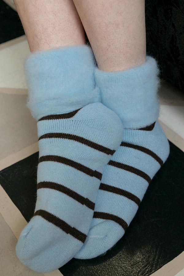 New Zealand Bed Socks with Stripes - Sky/Chocolate