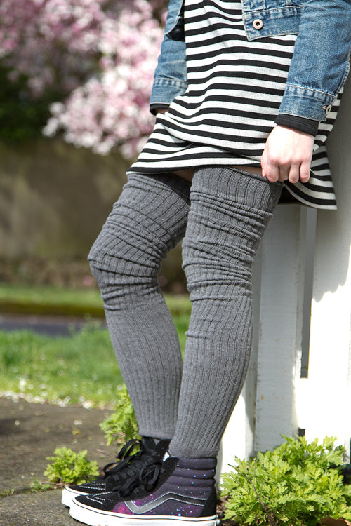 Ribbed Sheer Leggings with Tie - Grey