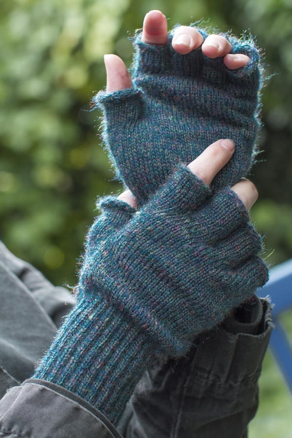 Knit Fingerless Gloves - Peacock